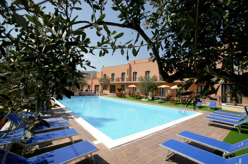 Hotel Achibea San Vito Lo Capo Esterno foto